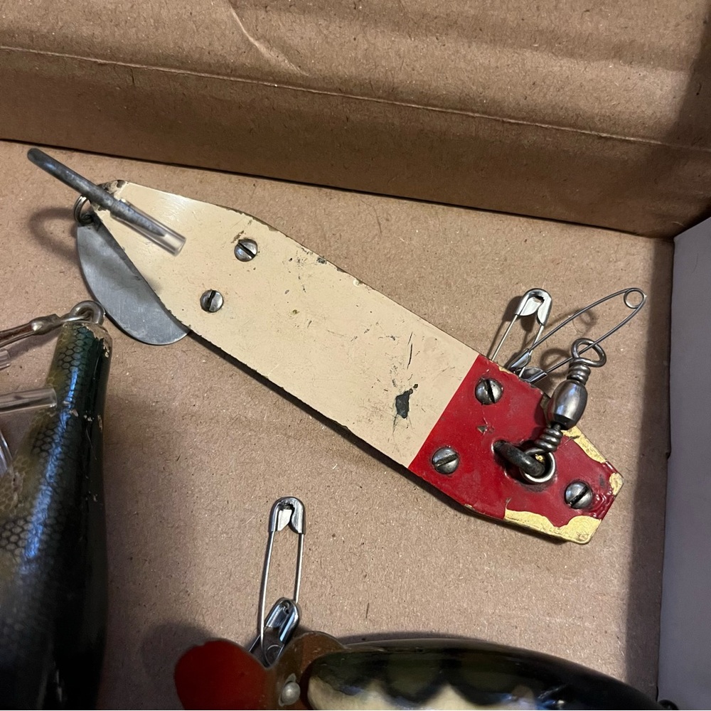 Vintage Fishing lures - Picture 2 of 4